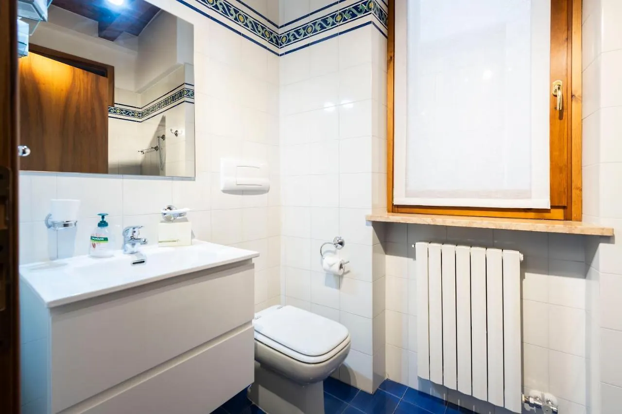 Amanti Apartment In Verona Italien